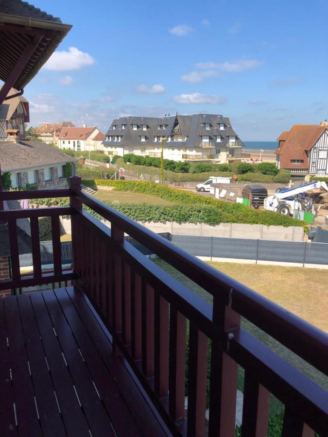 L Oceanide Apartment เบแนร์วิลล์-ซูร์-แมร์ ภายนอก รูปภาพ
